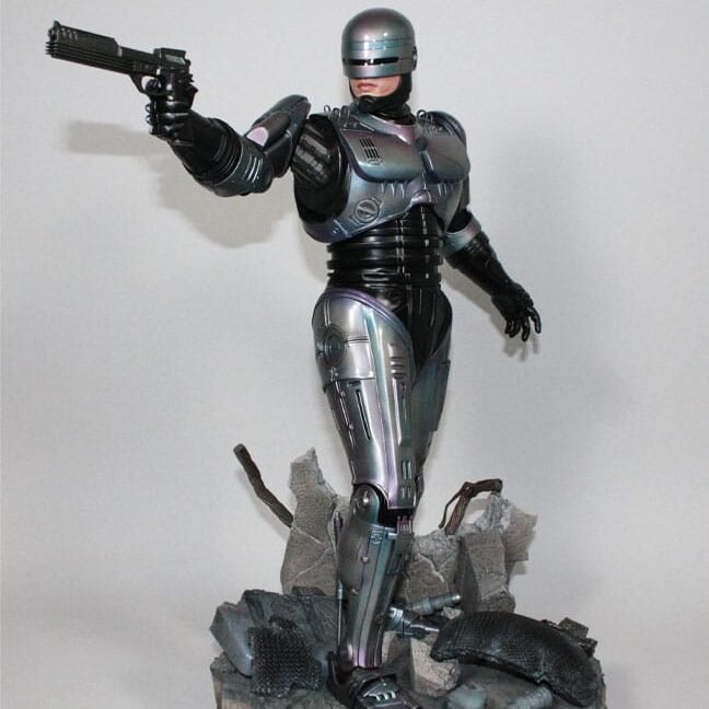 figurine robocop